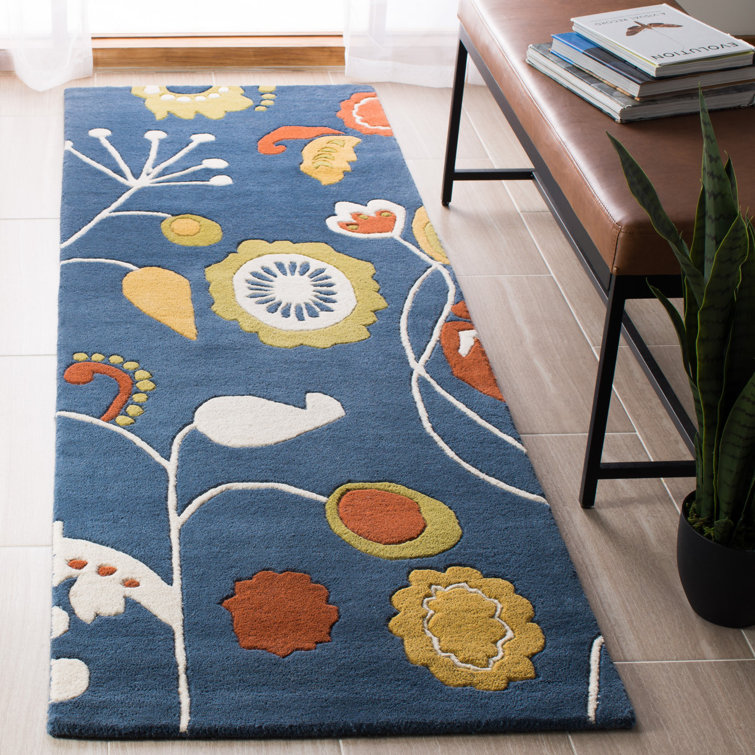 Soho Hand Tufted Wool And Viscose Floral Rug