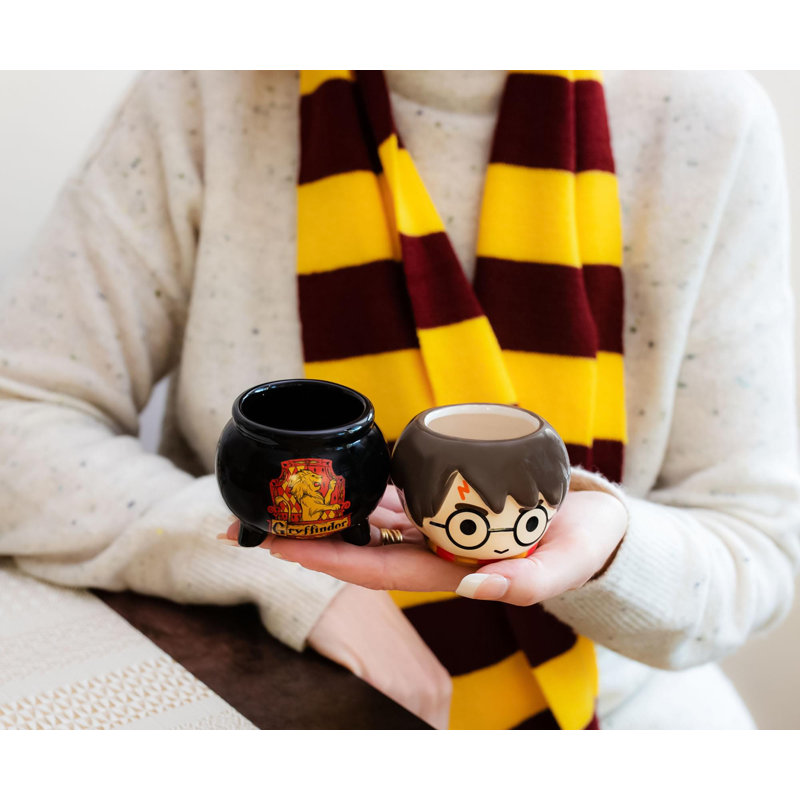 Mini-tasses en céramique sculptée Harry Potter de Harry & Cauldron | Ensemble de 2