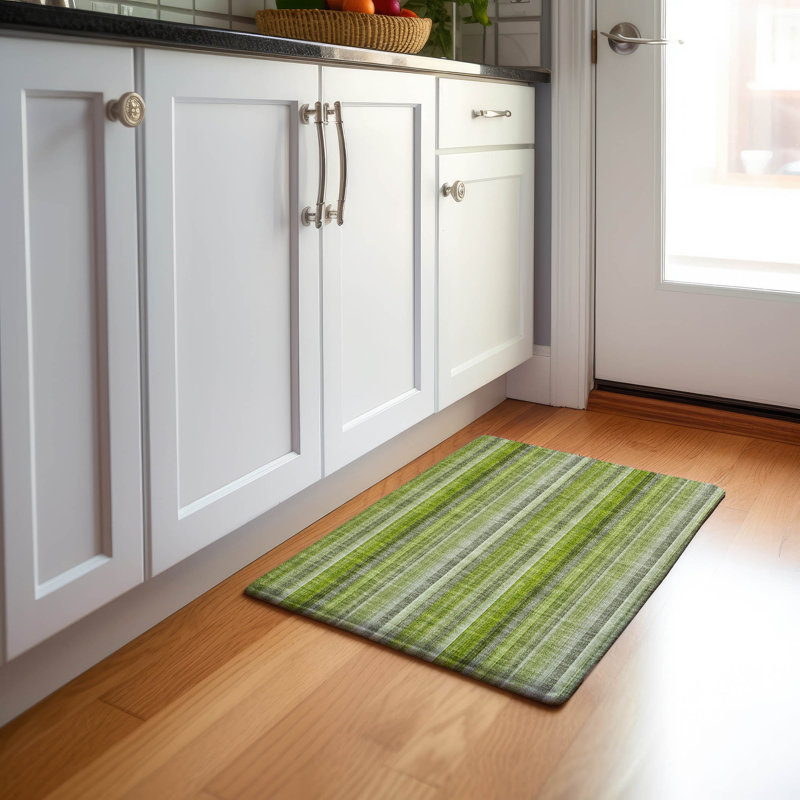 Premium Machine Washable Cerrito AMF543 Green Rug, Rectangle 1'8" x 2'6"