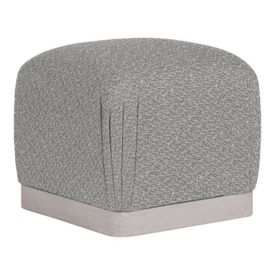 Nola Ottoman