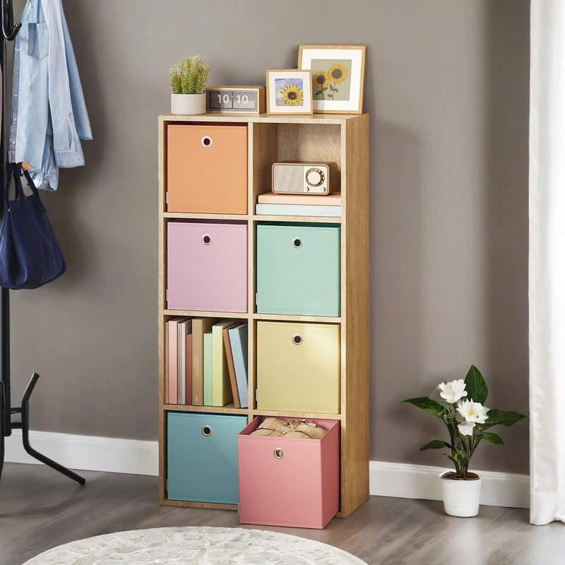 Vêtements et supports à vêtements