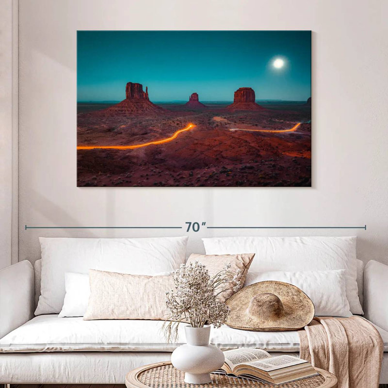 Lune d'Alvord au-dessus de Monument Valley, H 32 po x l 48 po