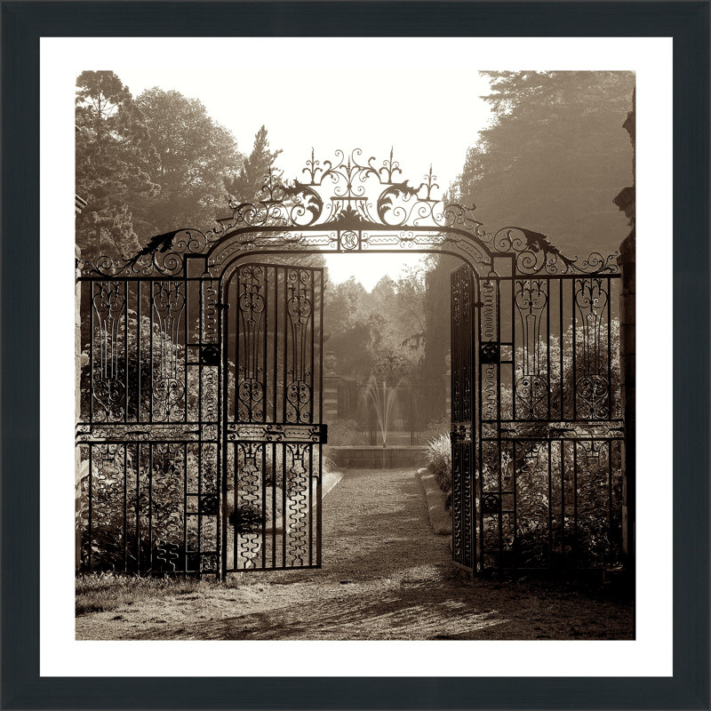 « hampton gates iii » par alan blaustein,, reproduction de photo encadrée, H 27,5 po x l 27,5 po x P 0,75 po