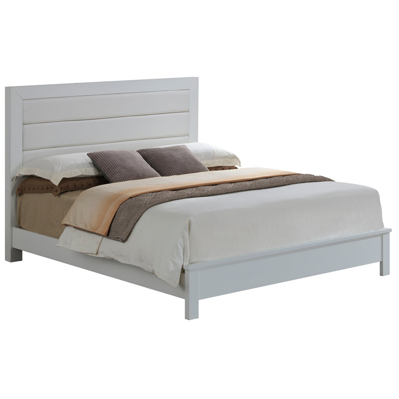 Elegant Full Bed In Versatile White