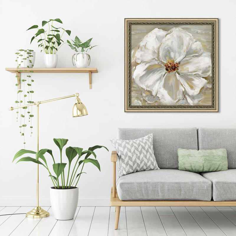 «Bloomin 'Beauty II (Square)» par Sally Swatland, reproduction, Encadrement champagne, H 37 po x l 37 po x P 1 po