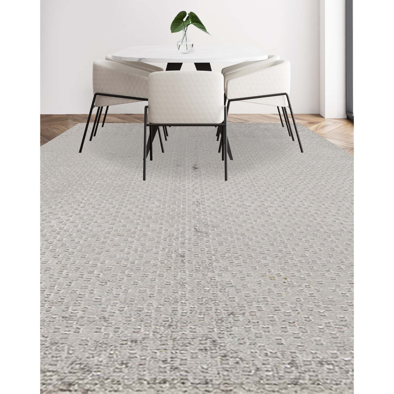 Geometric Area Rug in Gray, Rectangle 6'8" x 10'2"