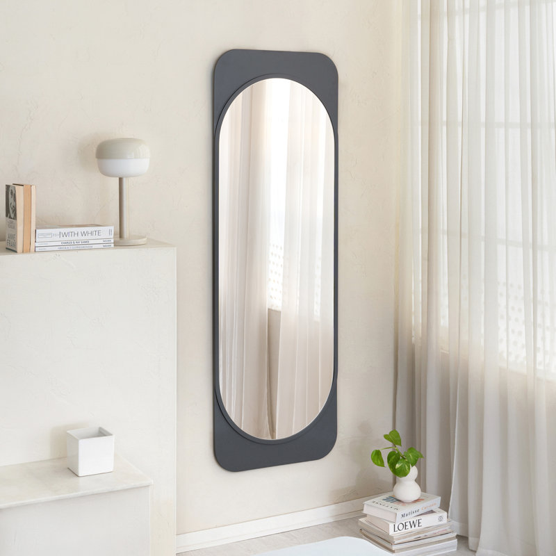 Miroir d'appoint mural Kittie Kofi, Gris