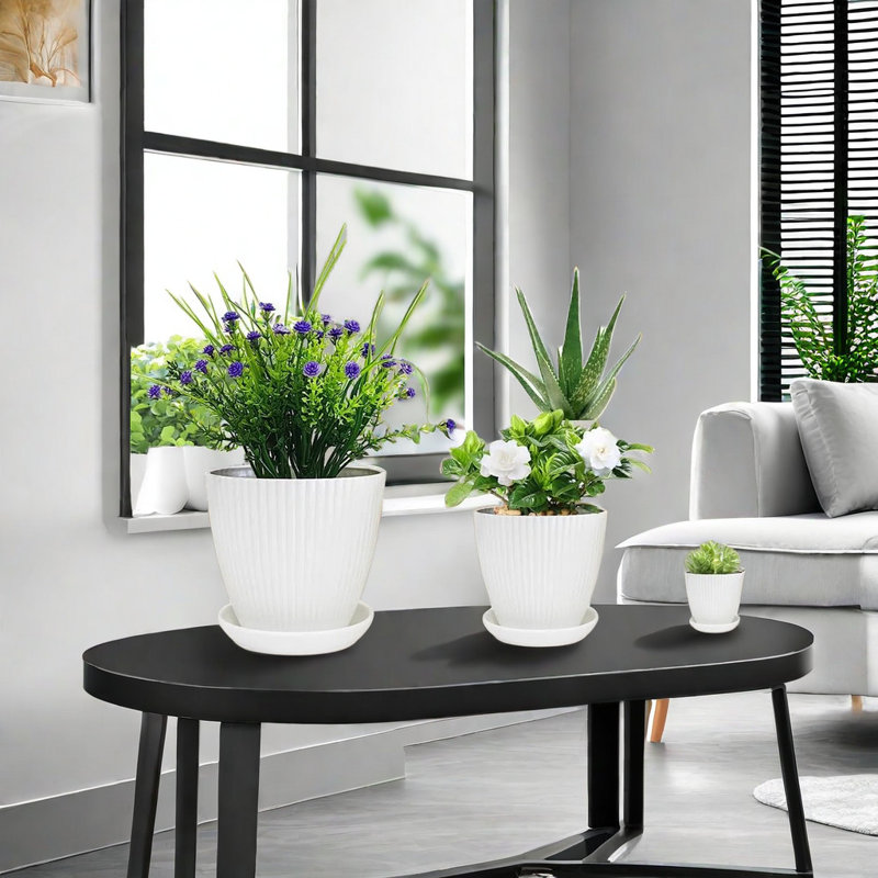 Delva Pot Planter, White