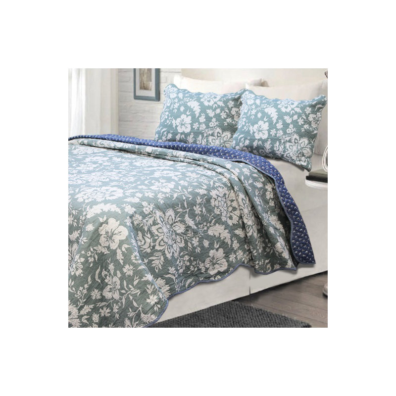 Amberley Garden Cotton Floral Quilt