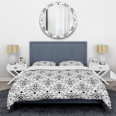 White Vintage Floral Polyester Damask Duvet Cover