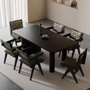 Combinaison de table et de chaises en bois massif rétro
