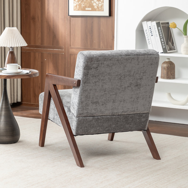 Chaise d'appoint avec cadre en bois L 23,6 po x l 30,9 po x H 29,5 po Chenille 1 pièce lecture gris clair se caractérise par ses bras gracieusement courbés