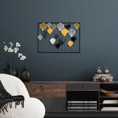 Hanah Home Wall Décor