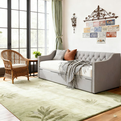 Upholstered daybed with Pop Up Trundle