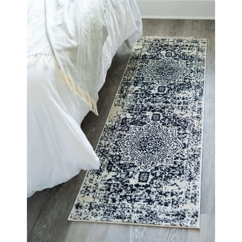 Endesha Oriental Indoor Rug, Runner 2' x 8'