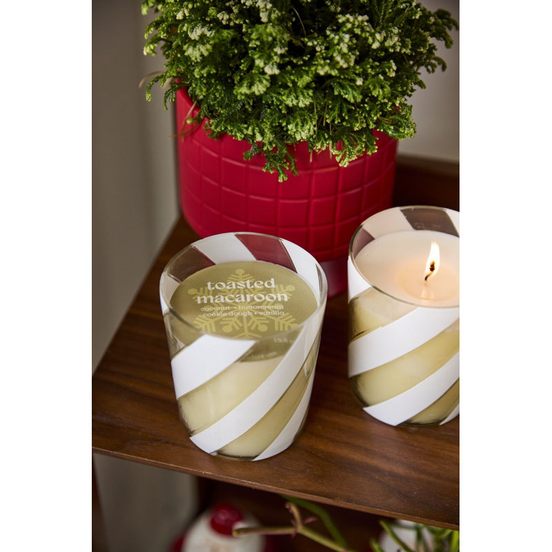Candle 4"x 4.75"