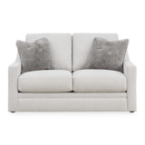 Maitelynn Loveseat