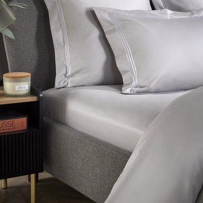 Cate 800 Thread Count 100% Cotton Fitted Sheet