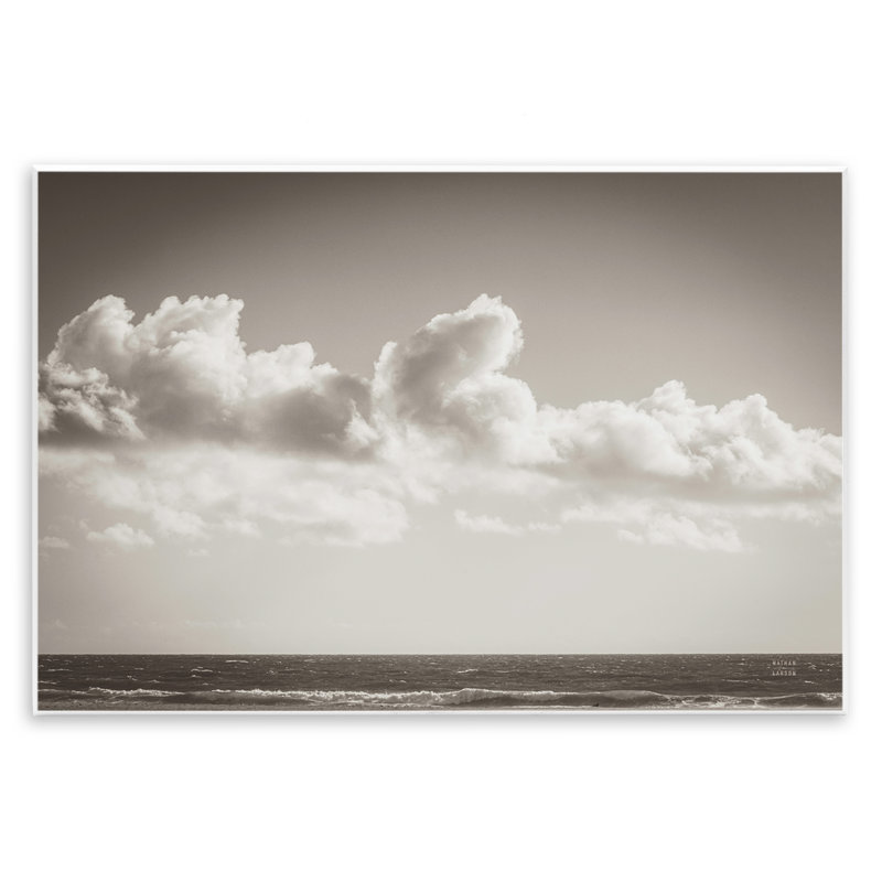  «Clouds over Venice Beach» par Nathan Larson, H 10 po x l 15 po