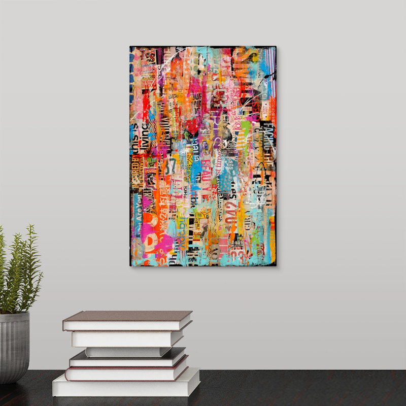 « Suzana Metromix XXVII » par Erin Ashley - impression d'art graphique, H 12 po x l 8 po x P 1,5 po, Toile tendue, Sans cadre