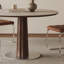 Petite table ronde en dalle de roche de style rétro-106853419