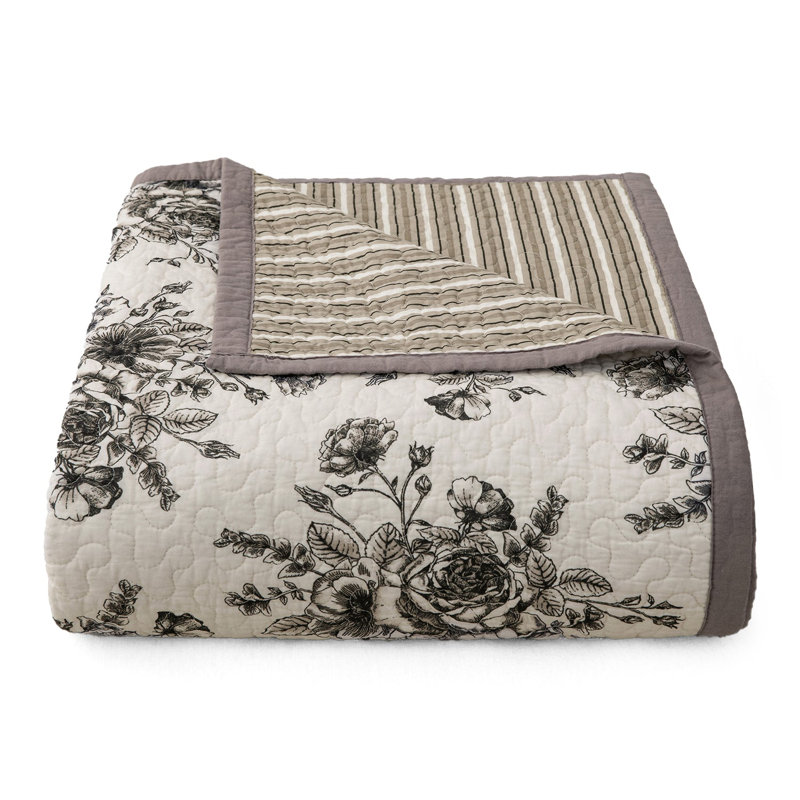 King Size White Cotton Reversible Quilt Set with Floral Print