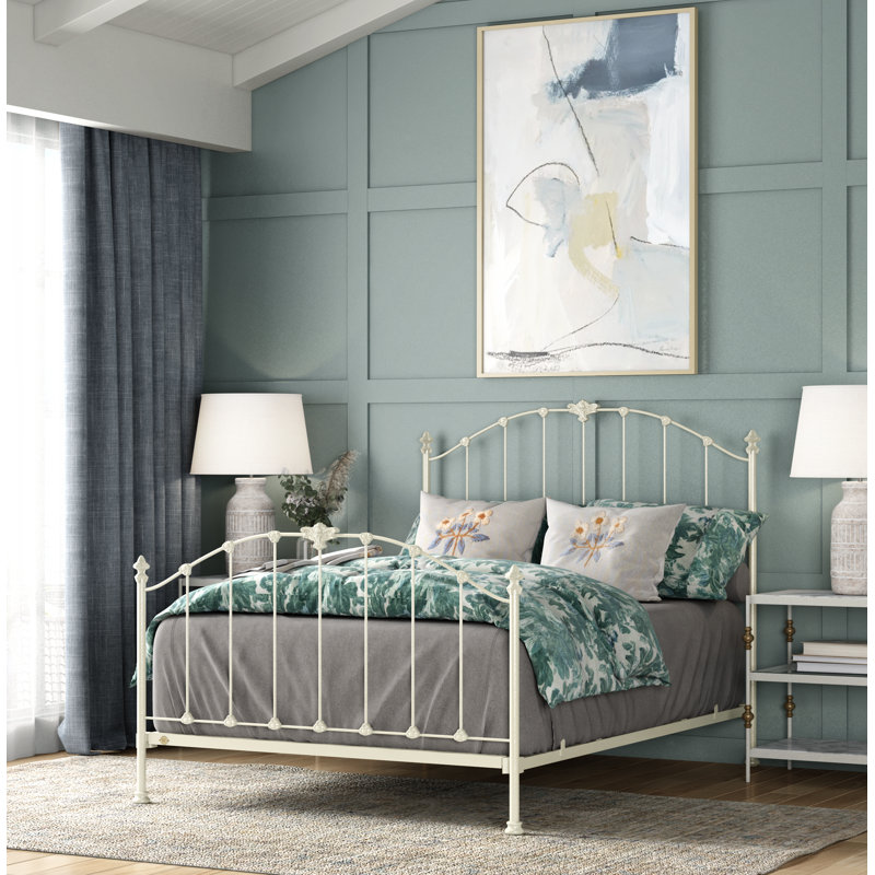 171 Country French Bed | Complete Standard, Queen, Gloss Off-White