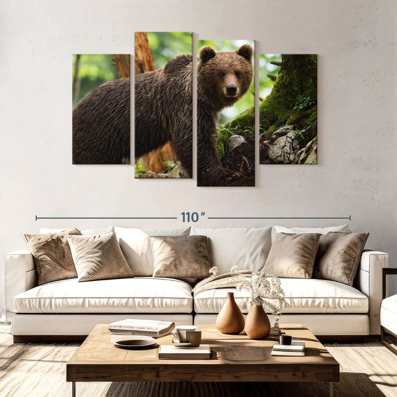 Brampt Wet Grizzly Bear