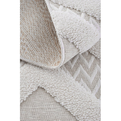 Reionna Machine Made Indoor / Outdoor Area Rug