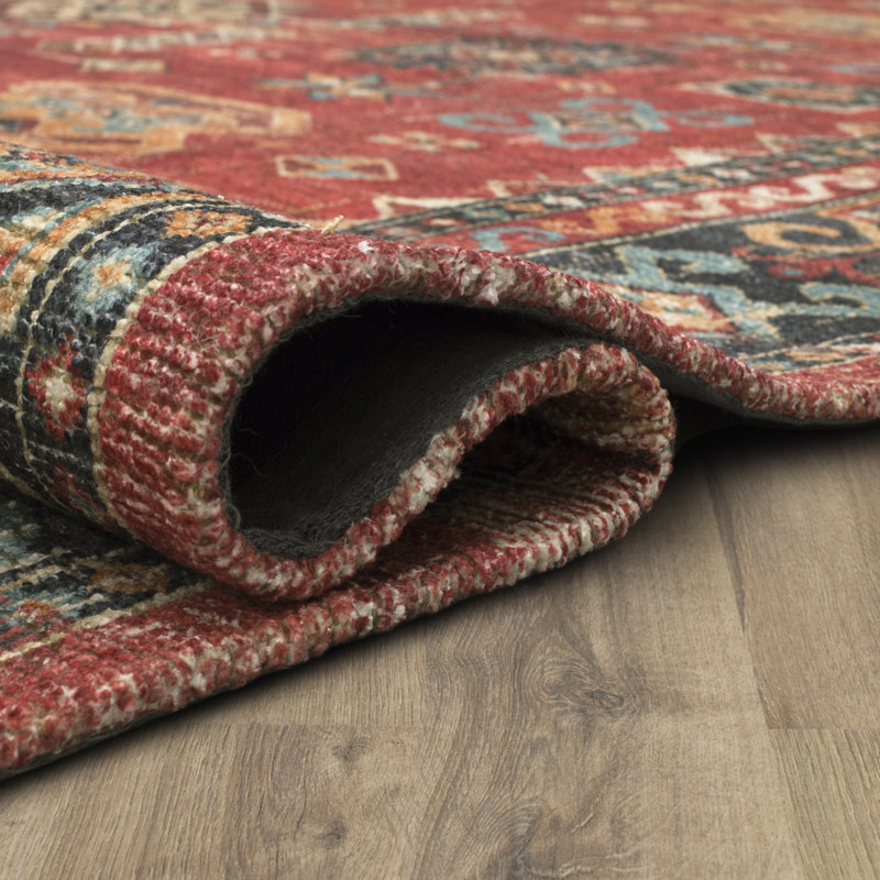 Tapis oriental rouge en polyester tissé à la machine Mombasa, Rectangle 8 pi x 10 pi