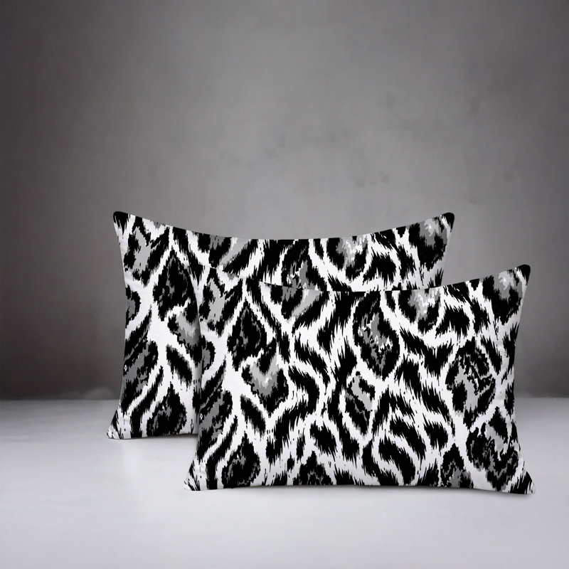 Oreiller réversible intérieur / extérieur à imprimé zébré Koyo, 20x14, Black