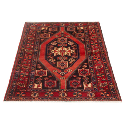 Andelz Black Rug 4'8" x 6'10"