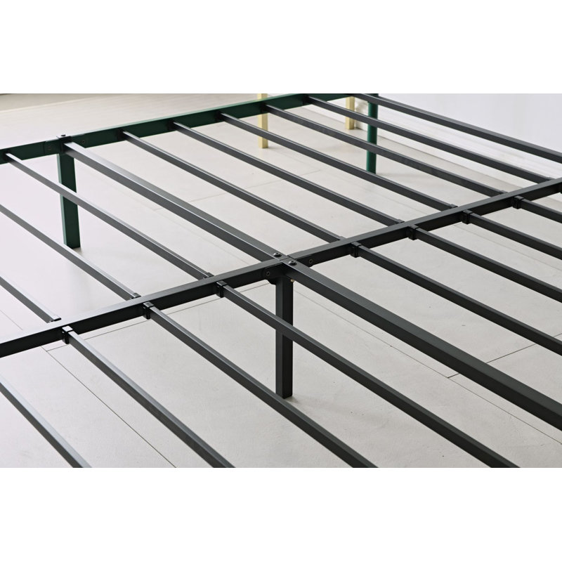 Lit plateforme en métal Mouna, Vert, Grand