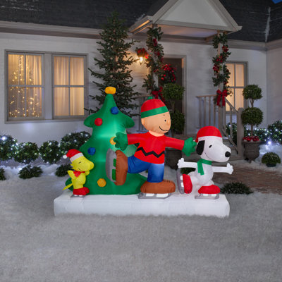 Airblown Christmas Light-Peanuts Skating Scene-LG Scene-Peanuts