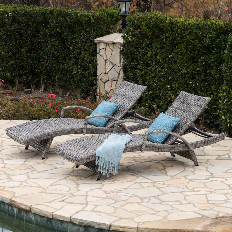 Chaise longue Elegant