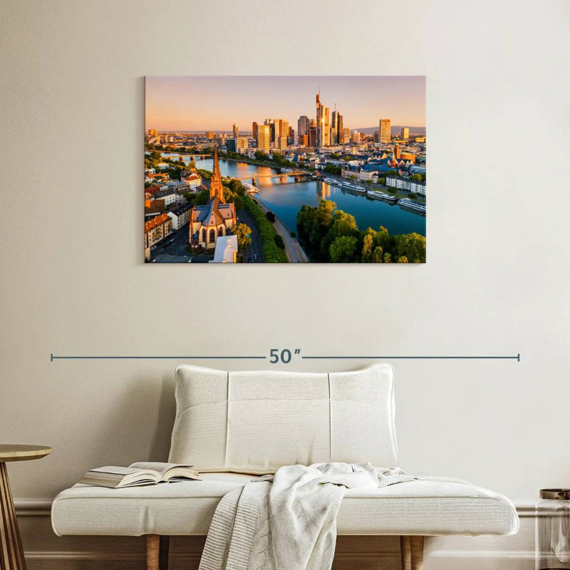 Nicci Frankfurt City Sunrise, 24'' H x 36'' W