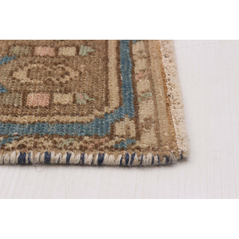 Tapis unique en laine de 1990 à motif rectangulaire 3 pi 9 po x 5 pi 5 po Agnesse