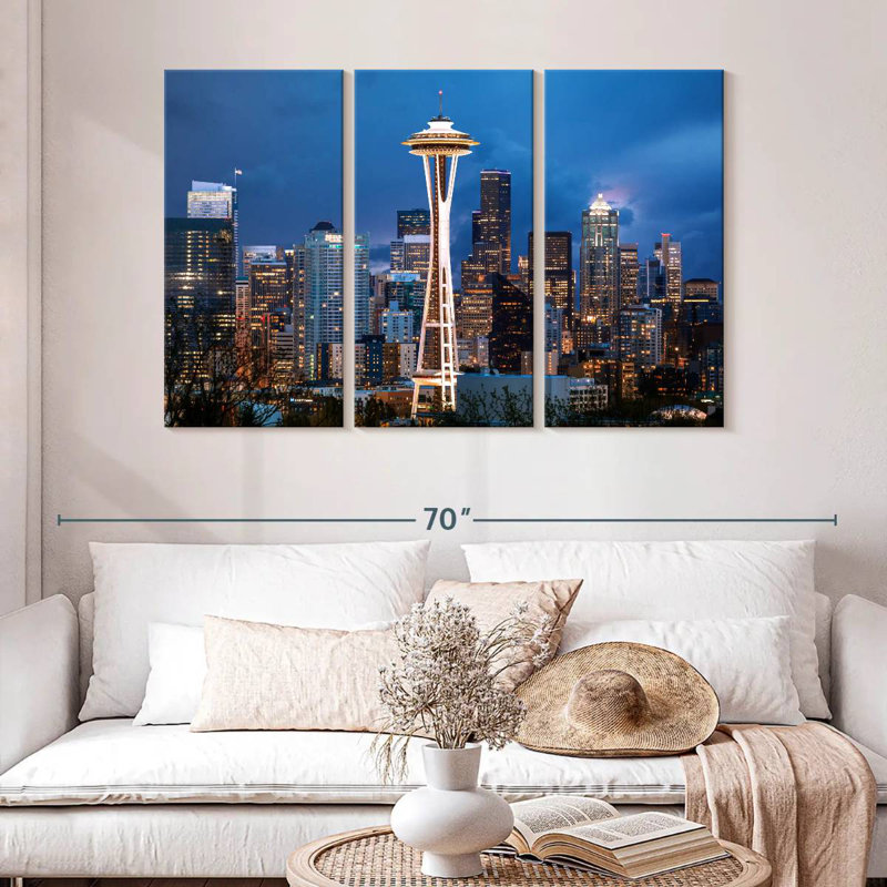 Nicci Space Needle Seattle, 32" H x 50" W