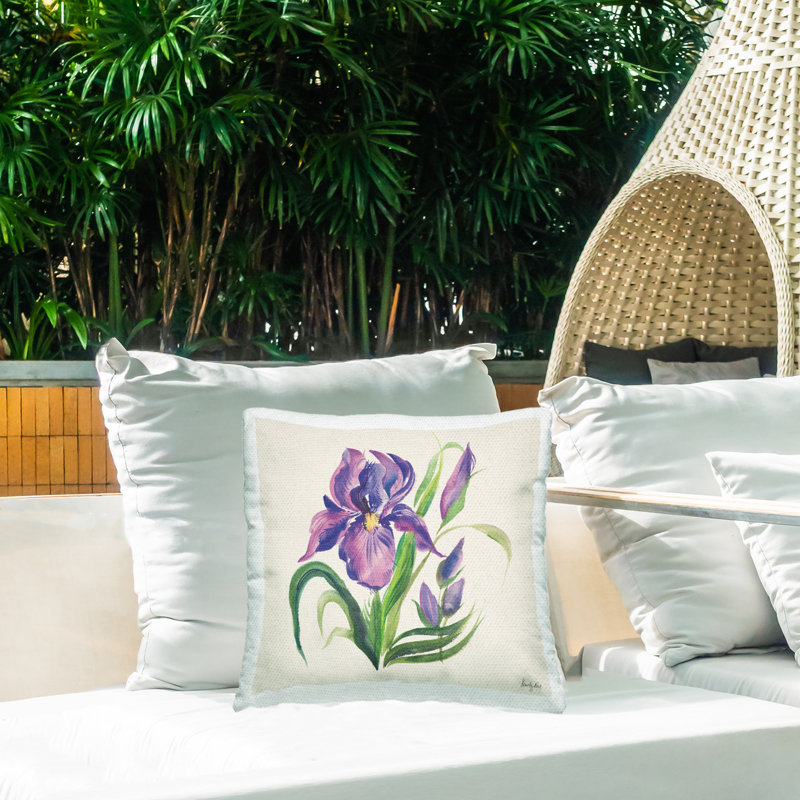 Coussin décoratif à imprimé floral mauve iris par Kristy riz