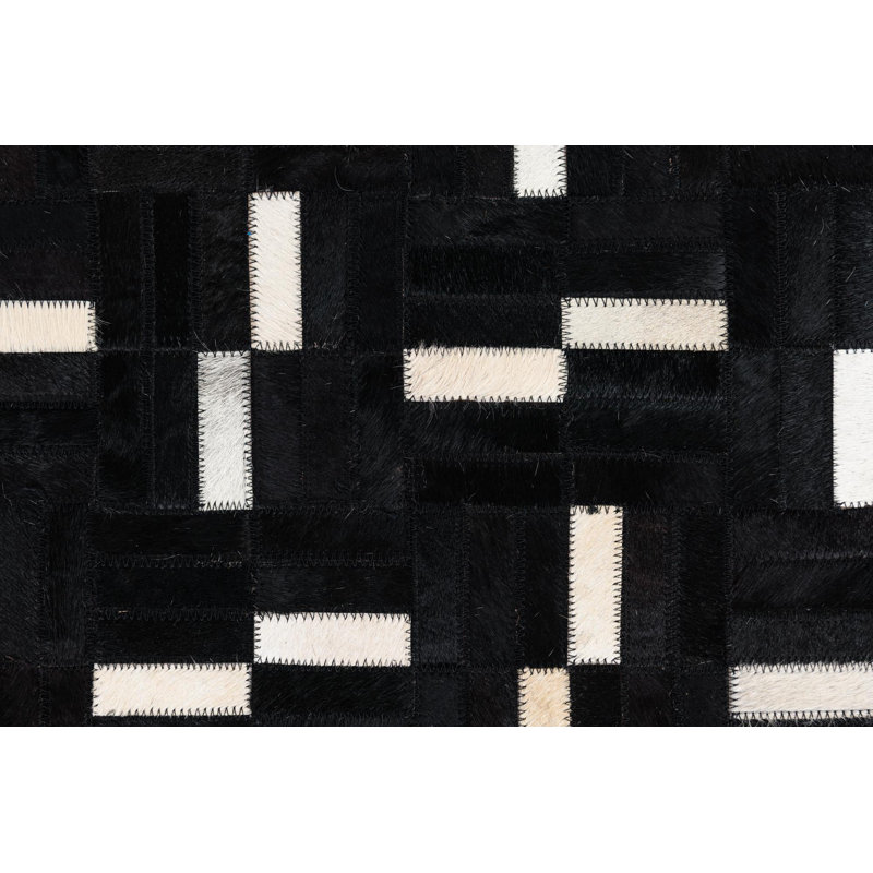 Tapis noir Orlowski