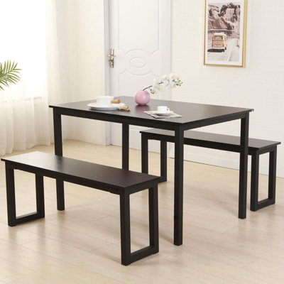 Trindle 4 - Person Four Leg Dining Set