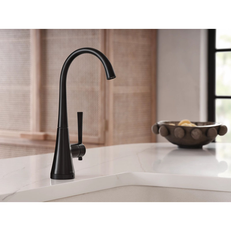 Kuv Single Handle Kitchen Faucet with Accessories, Polished Nickel