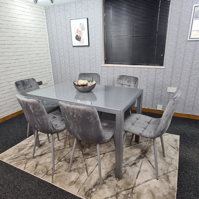 Asturias 6 - Person Dining Set