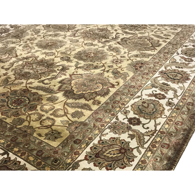 Tapis doré et ivoire de haute qualité noué à la main