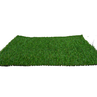 UK Furnishing UK Ltd Outdoor UV Resistant Artificial Grass Turf Rug / Roll