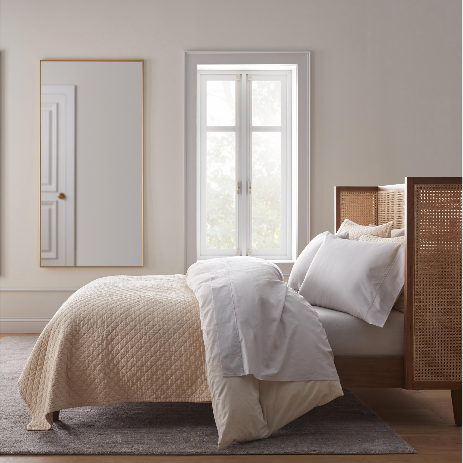 Jeffen Belgian Flax Linen Quilt Set, Full/Queen Quilt, Ivory