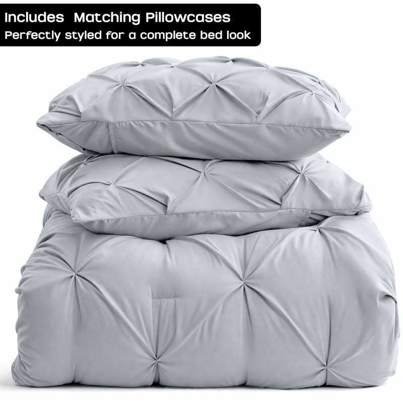 Pintuck Duvet Cover Set with Pillowcases – Soft Microfiber, Textured Quilt Cover, All-Season Comfort, Super King, Silver