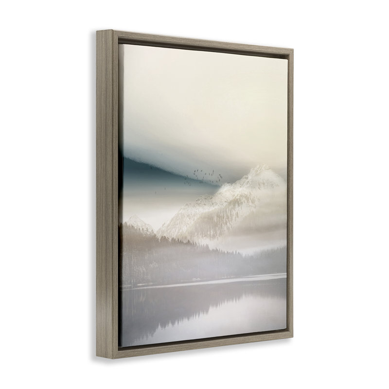 Cadre flottant paysage de montagne vanille, design par Gemma Bardot, Cadre flottant orme Montalcino, H 21 po x l 17 po