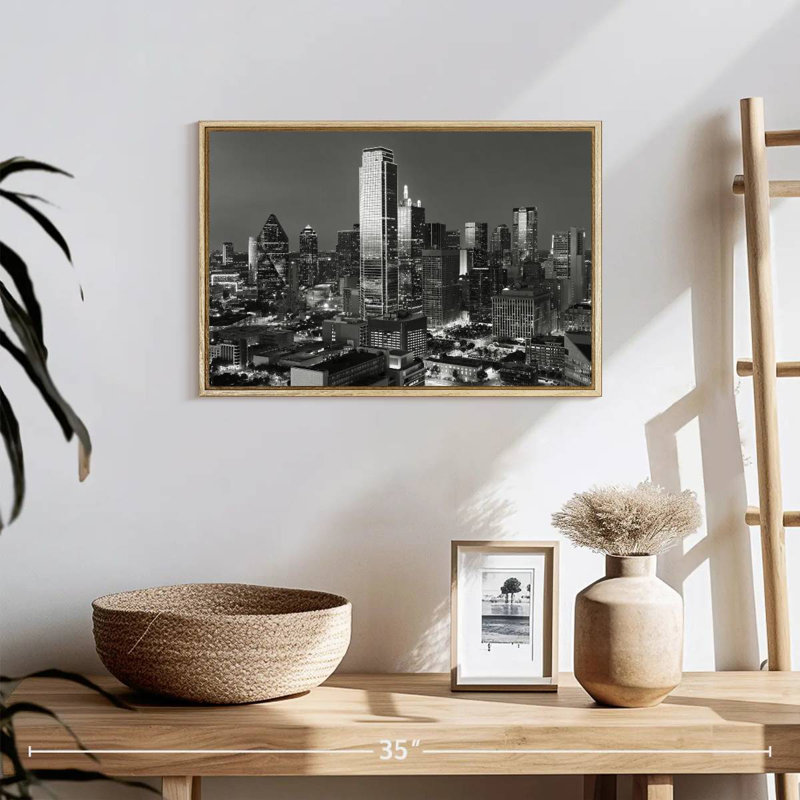 Monochrome Dallas, Texas, 19 po x 13 po, Cadre flottant en bois naturel