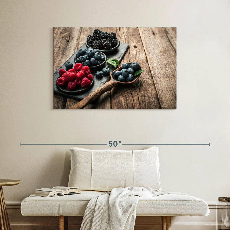 Yarlin Berry Platter